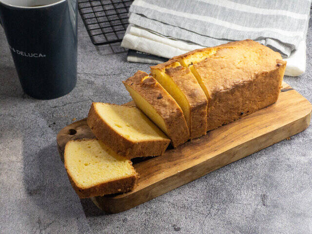 定番こそ美味しい♡覚えておきたい基本のパウンドケーキの作り方