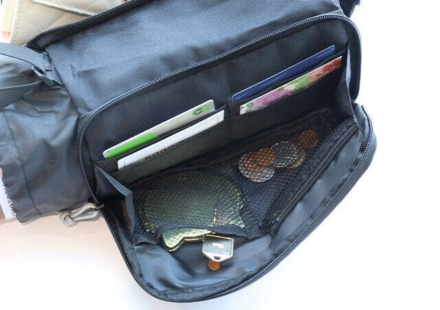 2Lのペットボトルが入るだと…！？収納力オバケな高機能バッグ付録♡モノマックス6月号