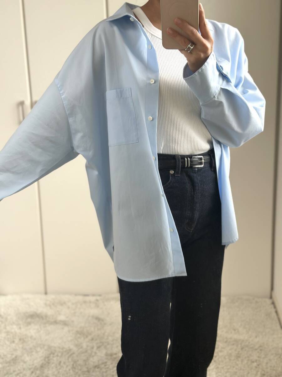 二の腕もお腹も隠せる大人カジュアル♡羽織るだけで上品見えする万能シャツの着回し3コーデ