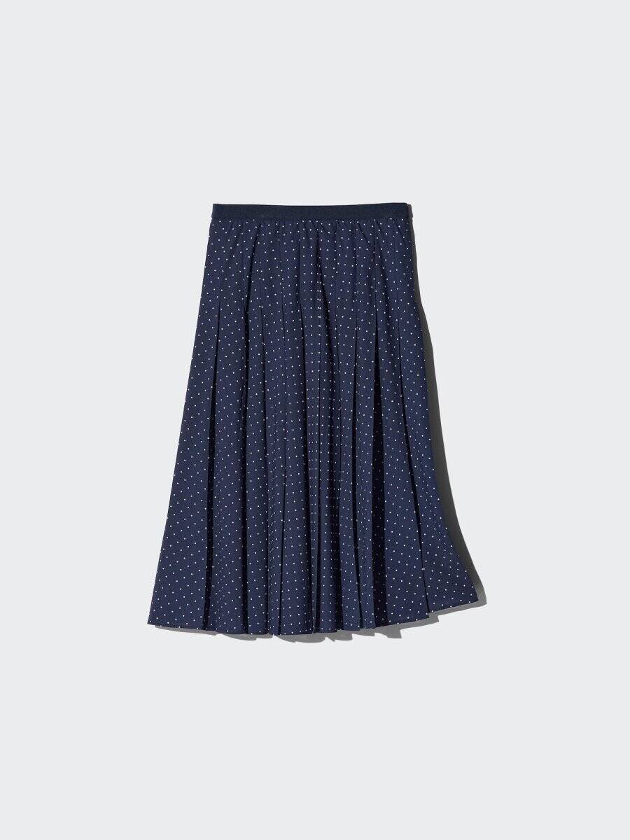 ユニクロスカート今すぐ買っとかないと後悔するかも！？しれっと値下げ品もあるから急いで確保！