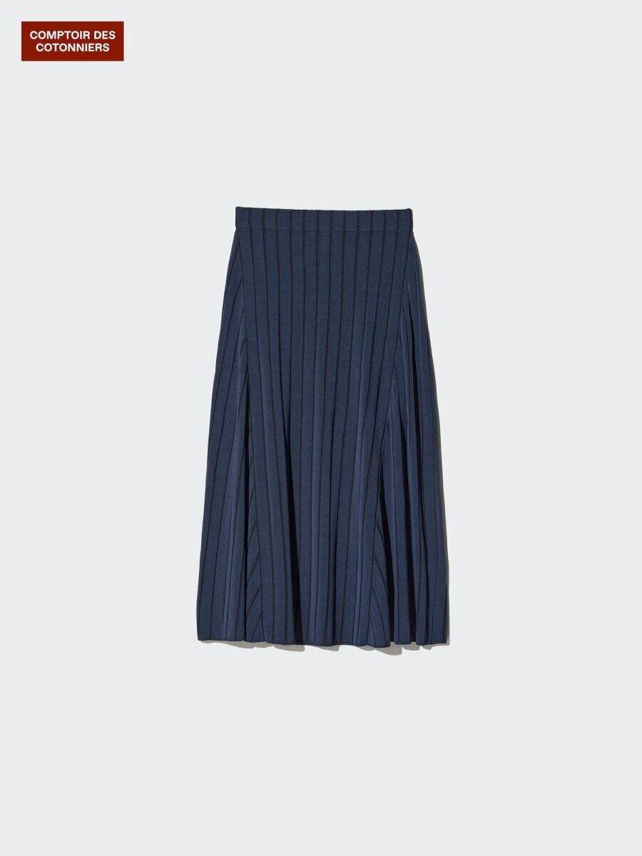 ユニクロスカート今すぐ買っとかないと後悔するかも！？しれっと値下げ品もあるから急いで確保！