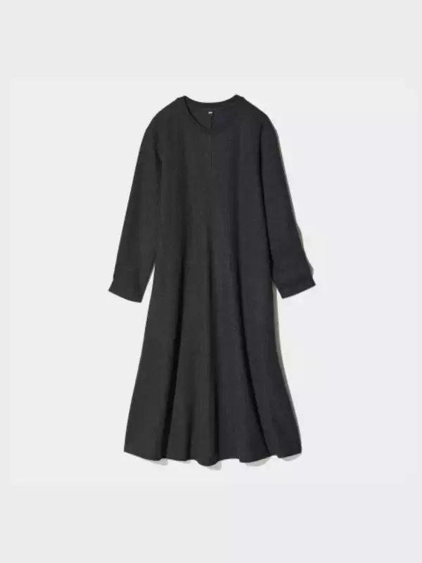 ユニクロの「秋ワンピ」が大優勝してる～♡ラクなのに1枚でサマになる！コレ買い上品ワンピース