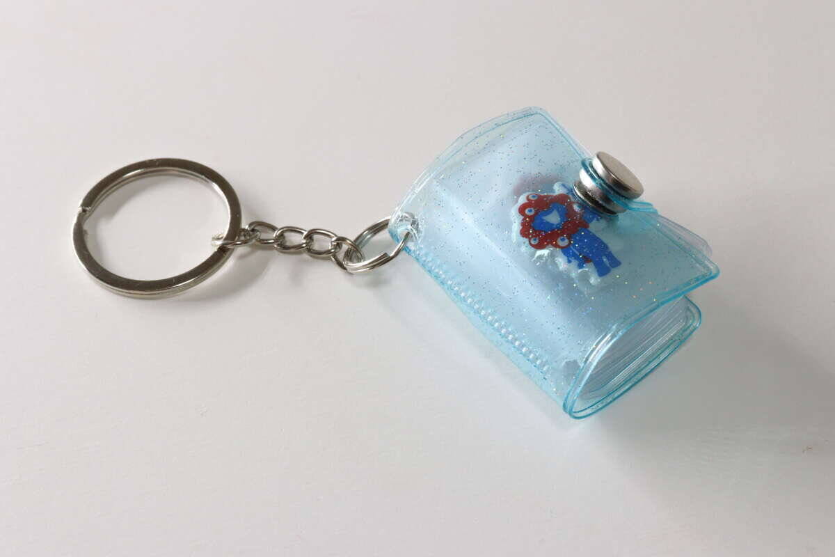 100均で懐かしすぎて声出た！「サービスエリアで良く売ってたよな」「このサイズ感たまらん」