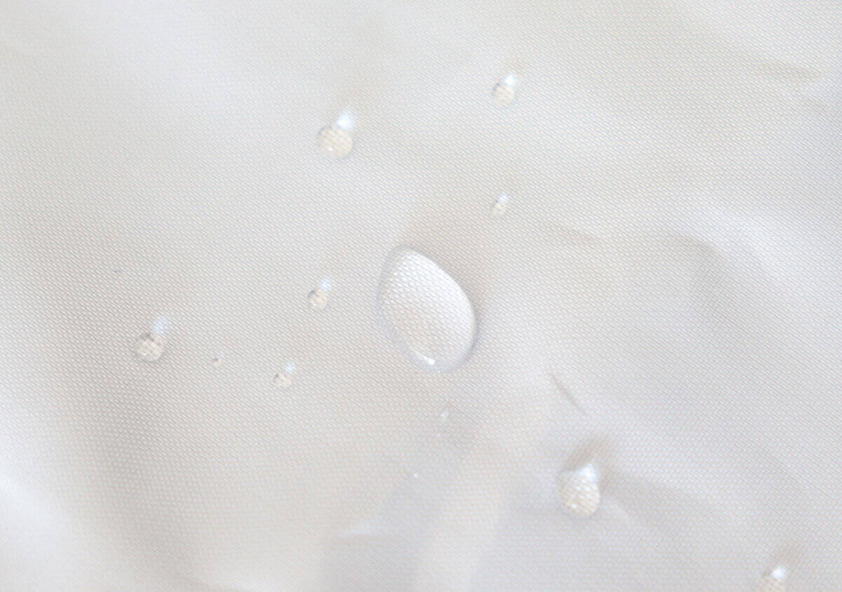 InRed5月号付録が豪華すぎ！専門店で買ったらいくらするの！？高見えコールマンバッグ