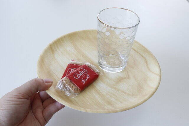 セリアさんこういうの待ってた！一見木製だけど…？本物より使い勝手良き♡キッチン便利グッズ