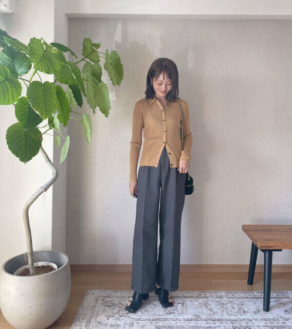 セールで990円も！今買うべき「ユニクロトップス」おすすめ着まわしコーデ8選