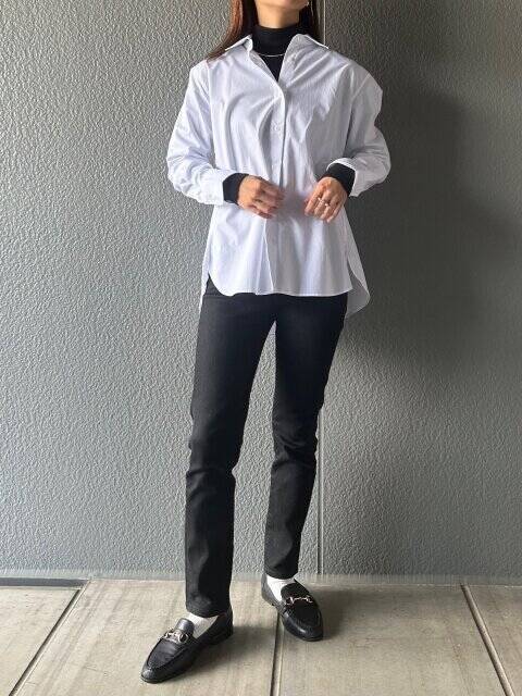 セールで990円も！今買うべき「ユニクロトップス」おすすめ着まわしコーデ8選