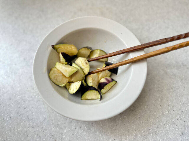 うどんはもう茹でない！火を使わず速攻食べられる！レンチン冷凍うどんアレンジレシピ