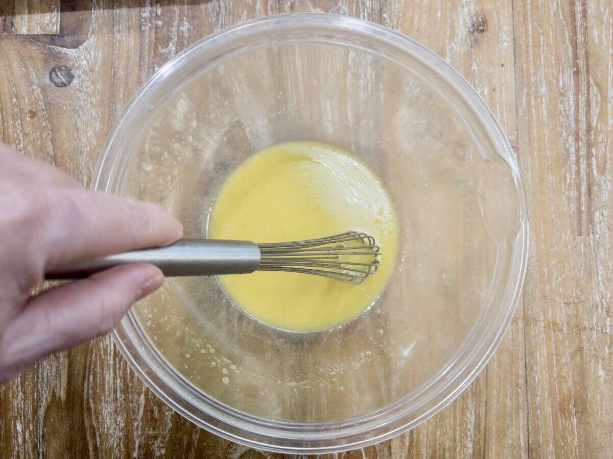 春だけの旬食材で作る「5分で簡単おつまみ」！菜の花とホタルイカのマリネ