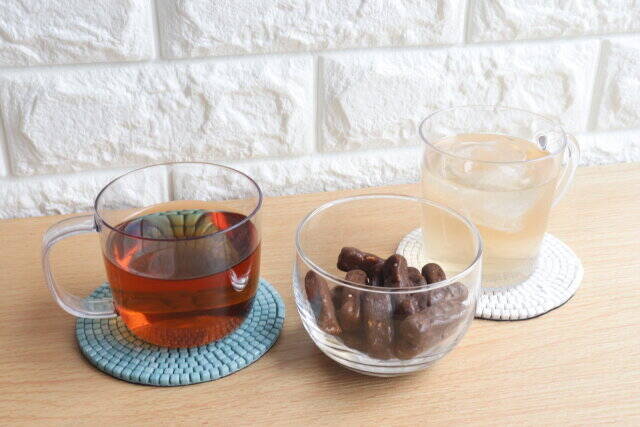 セリアさん…これ本物じゃないの？！落としちゃっても安心♡ガンガン使い倒せる本格食器