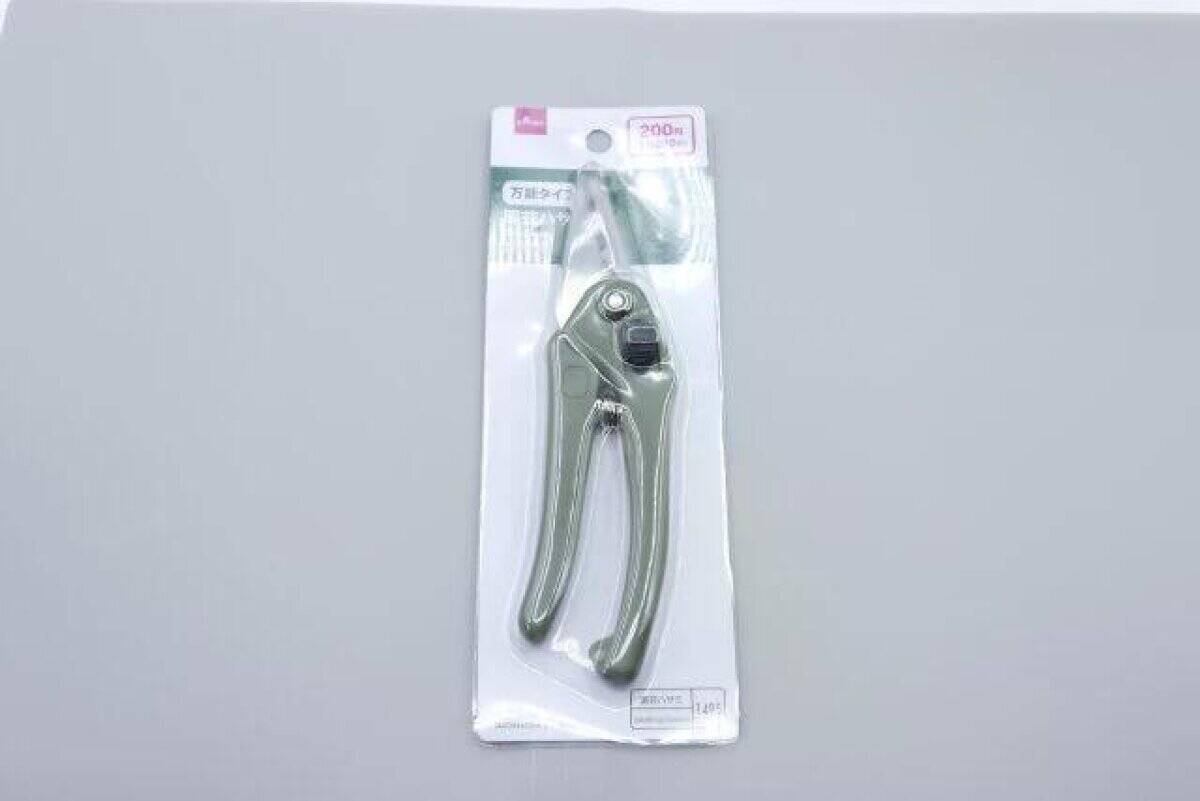 「本当に100均商品なの…？！」質と値段が釣り合ってないよ…！専門店級の園芸グッズ3選