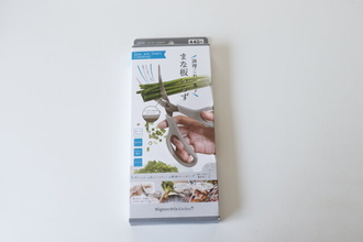 キャンドゥで見かけたら買いだよ！コレ1本で調理から食卓まで♡まな板要らずなキッチングッズ