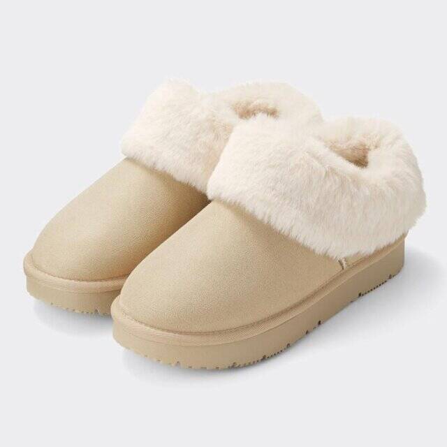 GUの万能セットアップとベストで即旬♡モノトーンコーデ