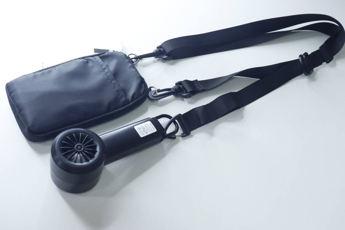画期的なショルダーストラップ売ってた！身軽にお出かけしたい人に試してほしい100均の新商品