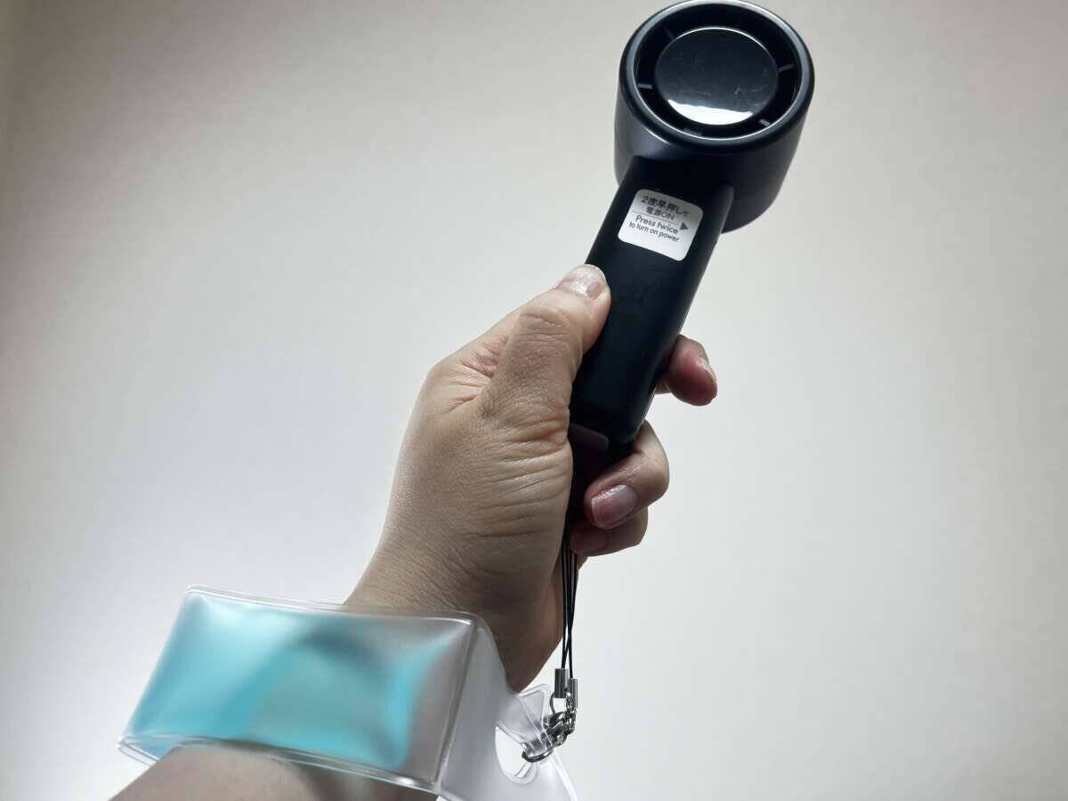 こんなの売ってたんだ？！「付けるって発想はなかった！」暑い日に頼れる100均ヒンヤリグッズ
