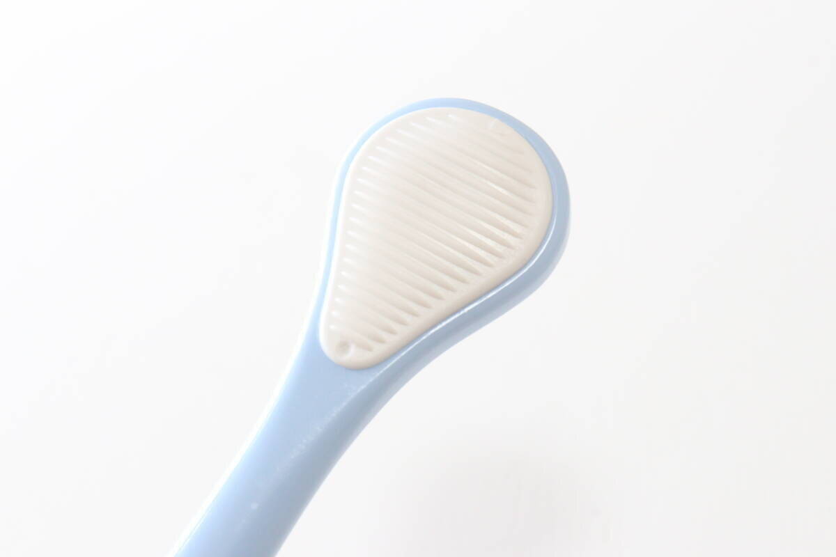 100均のクリーナーのほうが優秀じゃん！「扱いやすいし痛くない！」コスパも抜群な隠れた名品