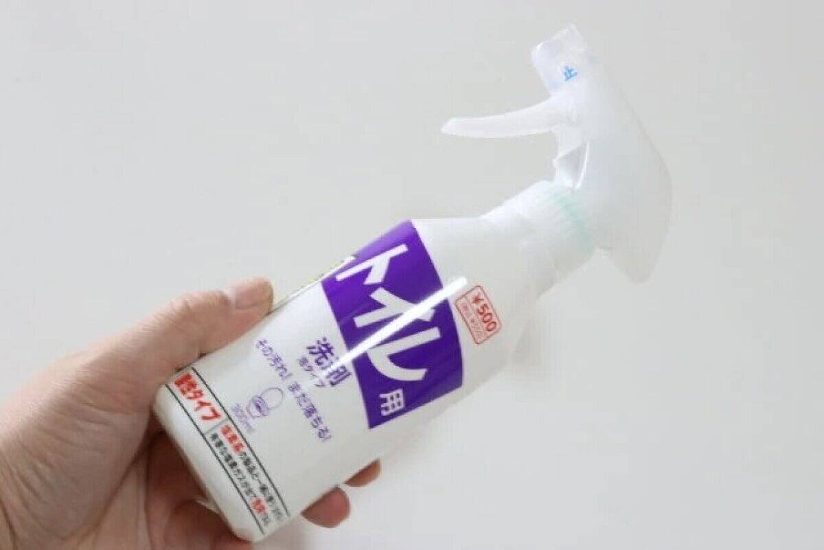 100均に本気で助けられた！毎日のおうち掃除が驚くほどラクになるお助けグッズ3選
