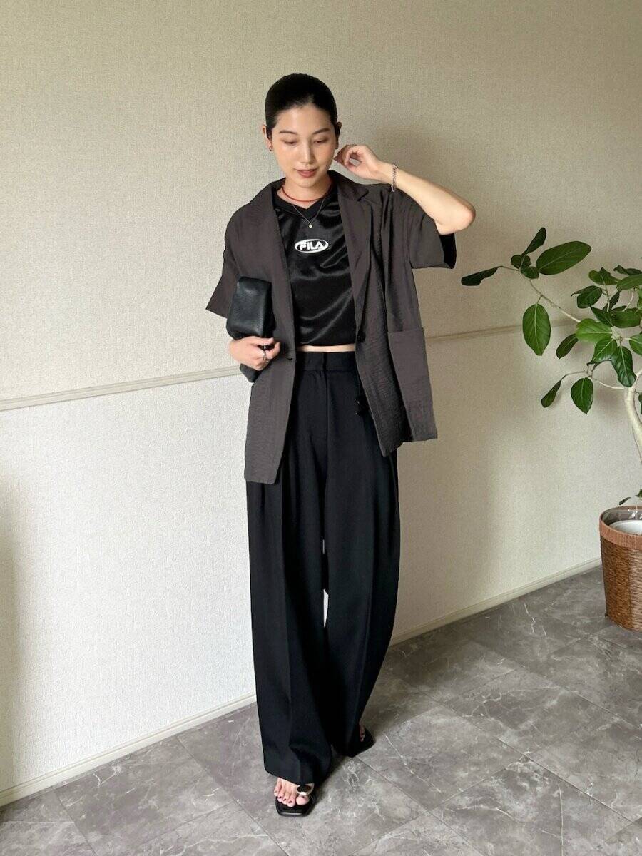 夏はジャケットを羽織るだけでこなれ見え！体型カバーも叶う♡大人の垢抜けコーデ5style