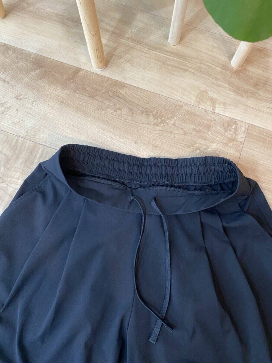 ユニクロのらくちん美脚パンツが着心地よすぎて思わずイロチ買い！着用レビュー＆着回しコーデ