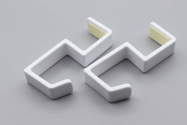 ダイソーさん天才では…？ずっともったいないと思ってたスペースを活用できる画期的フック