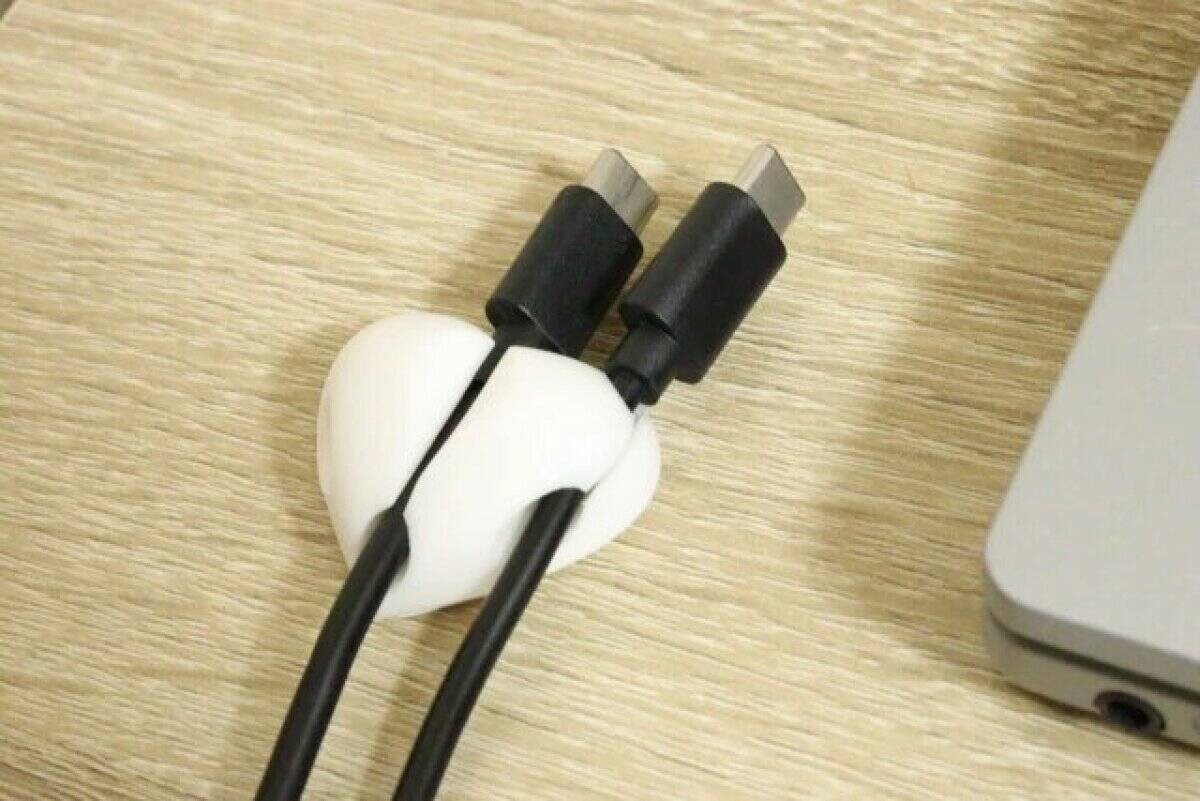 悩みを即解消！100円なのにいい仕事する！買わなきゃ損な優秀ホルダー3選