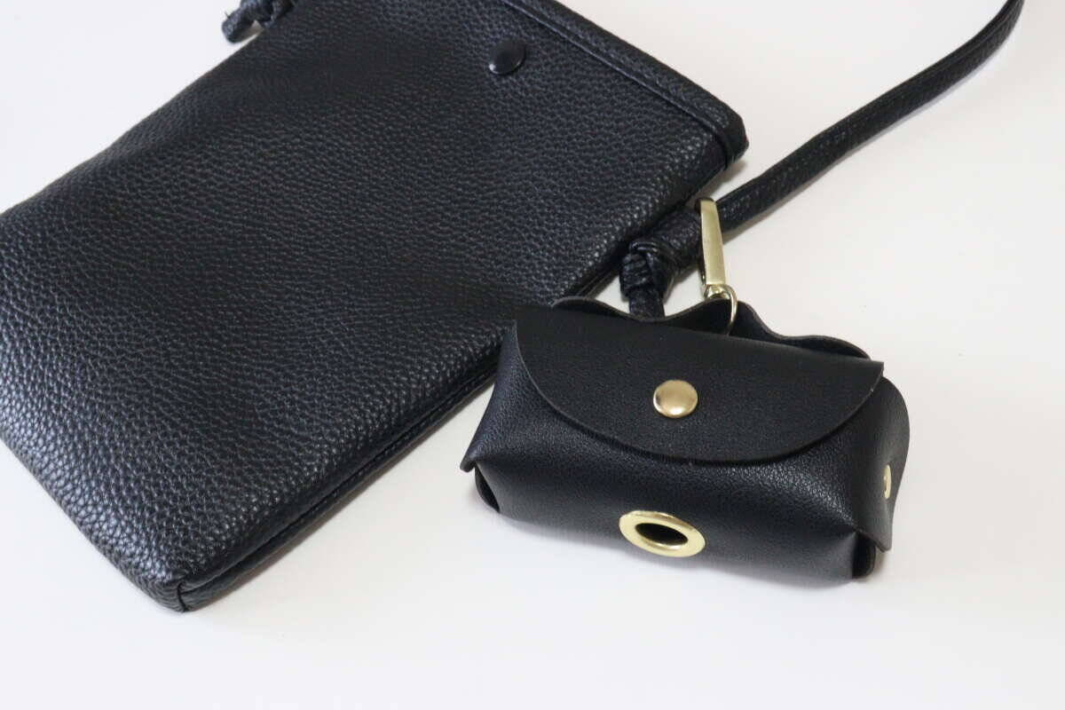 ついに100均にも登場！「見た目がイマイチって思ってた…」日常でおしゃれに使えるホルダー