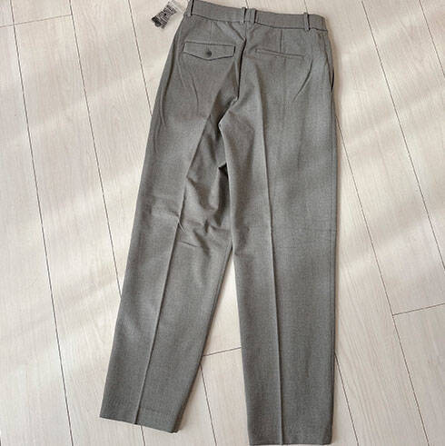 ユニクロで売り切れ注意！大人女子に激推ししたい！冬に頼れる優秀パンツ