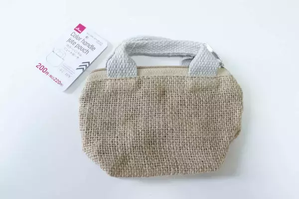 100均で200円！「まるで無印みたい」「収納力もバッチリ」バッグの中が整う頼れる相棒