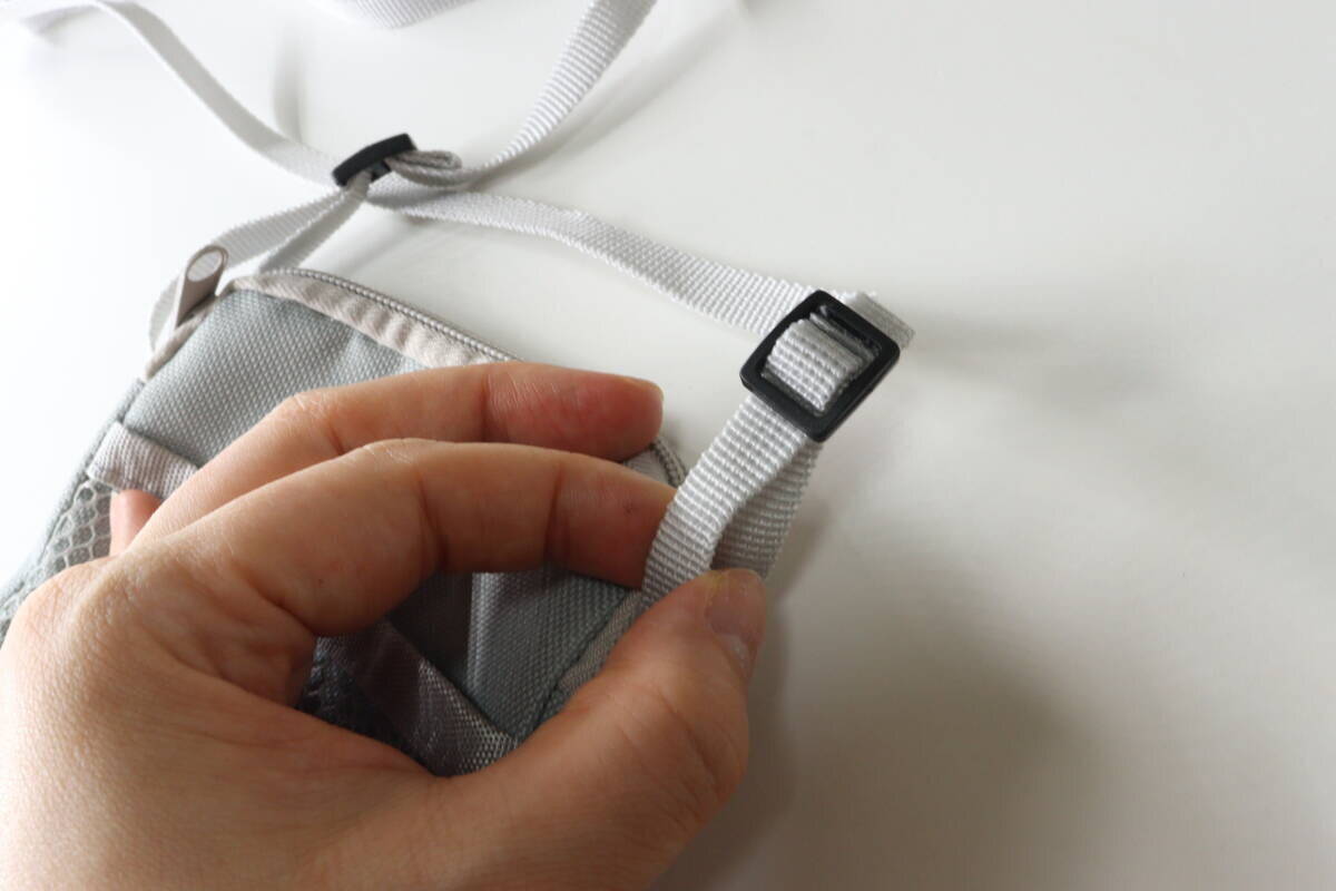 100円でいいの！？「もはやバッグじゃん！」必需品の持ち歩きに便利な高機能ケース