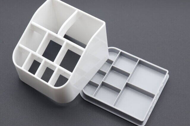 セリアのコレいい仕事してくれます！すぐ倒れる“アレ”専用スタンド