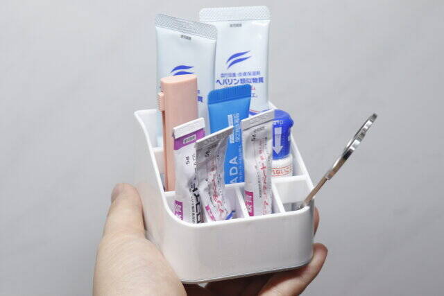 セリアのコレいい仕事してくれます！すぐ倒れる“アレ”専用スタンド