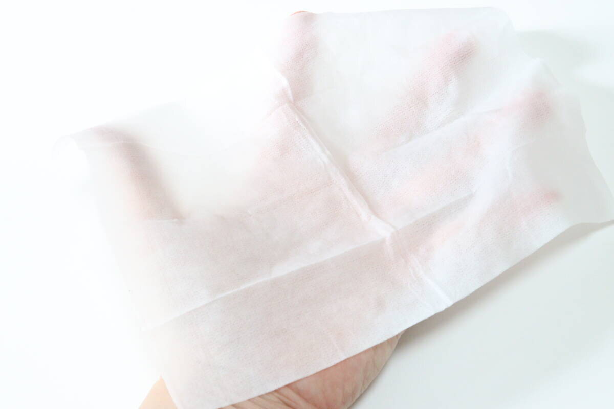 100均のこれポーチに入れとくと便利！今までの弱点を克服！これからの時季の必須アイテム