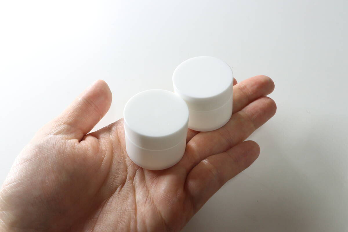 ついに見つけたよ！「100均では珍しいタイプ！」「使いやすい！」アレ付きの優秀容器