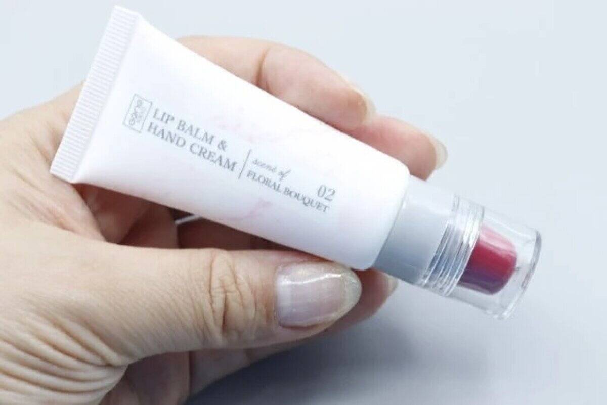 100均の200円コスメ小物が本気すぎる！もっと早く出会いたかった化粧グッズ3選