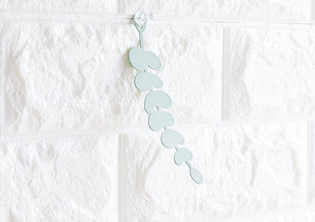 ダイソーでもっと話題にならないのが不思議！お手入れほぼ不要♡半永久的に使えるインテリア