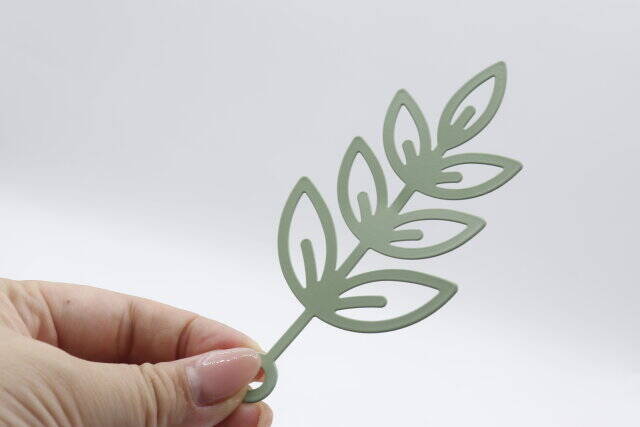 ダイソーでもっと話題にならないのが不思議！お手入れほぼ不要♡半永久的に使えるインテリア