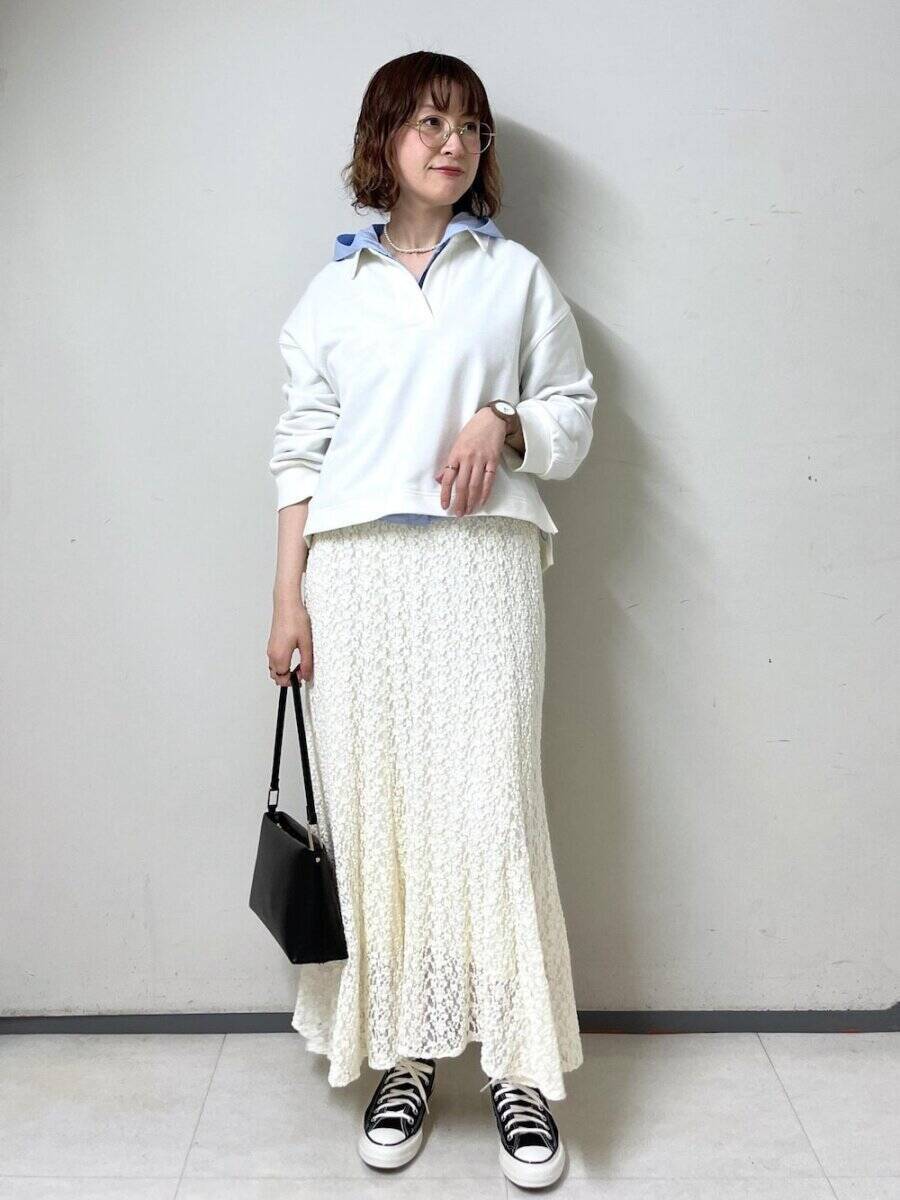 春コーデはスウェット×スカートで品よく垢抜ける♡カジュアルすぎない！大人のお手本スタイル