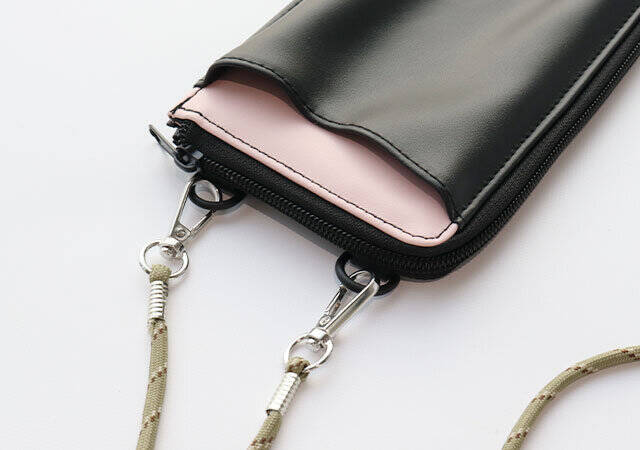 なんか飽きちゃったんだよな～って人は「セリア」探して！気分に合わせて色々選べるストラップ