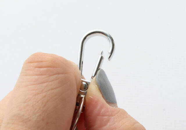 なんか飽きちゃったんだよな～って人は「セリア」探して！気分に合わせて色々選べるストラップ