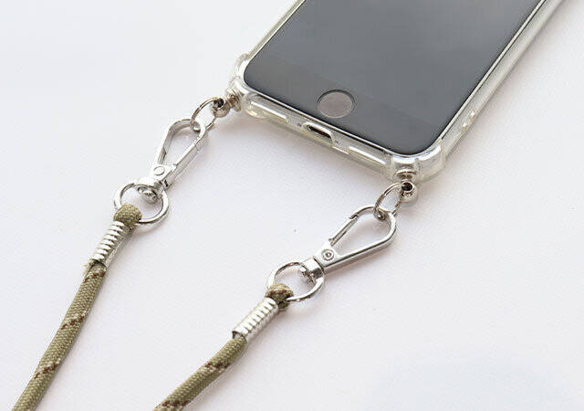 なんか飽きちゃったんだよな～って人は「セリア」探して！気分に合わせて色々選べるストラップ