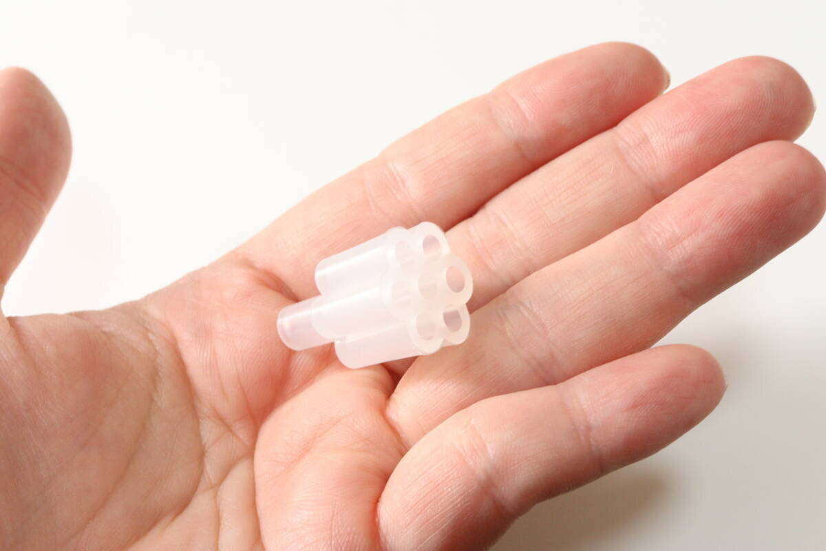 100均のパーツを使えば超簡単！挿すだけで人気のアレが作れる！テク不要の便利なアイテム