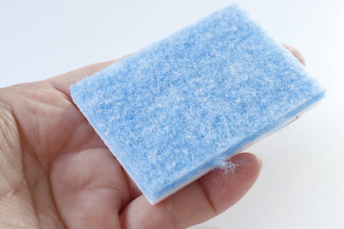 100均の専用シートが神！「ずっとヌメヌメが気になってた…」「香りがないから安心！」