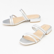 しまむらの夏靴…レベル高すぎですわ！人気コラボのサンダル＆スニーカーが予約受付中だよ～！