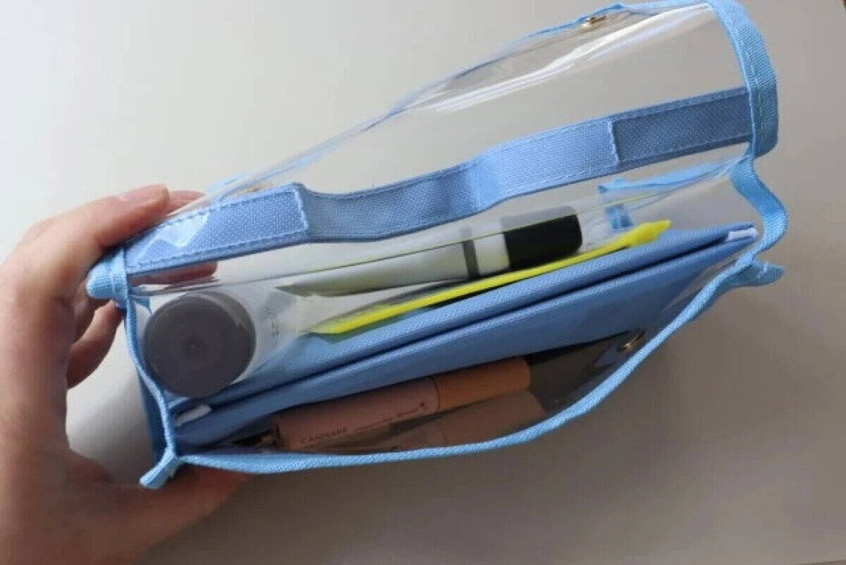 100均で買って大正解！「大人が本気で使える！」実用性抜群な賢いペンケース3選