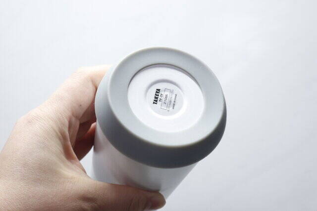 セリアで今話題のコレ知ってる？傷みやすい底をカバーできる♡アイディアグッズ