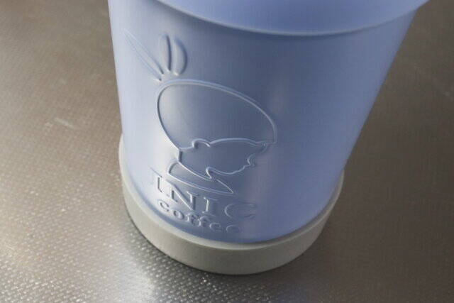 セリアで今話題のコレ知ってる？傷みやすい底をカバーできる♡アイディアグッズ