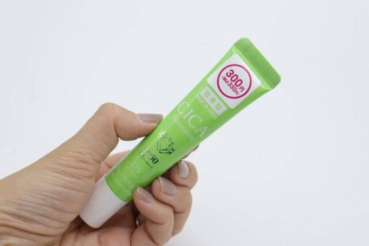 100均で買えるってマジか！「ドラストで買ったら倍以上」売場で驚いた高コスパグッズ