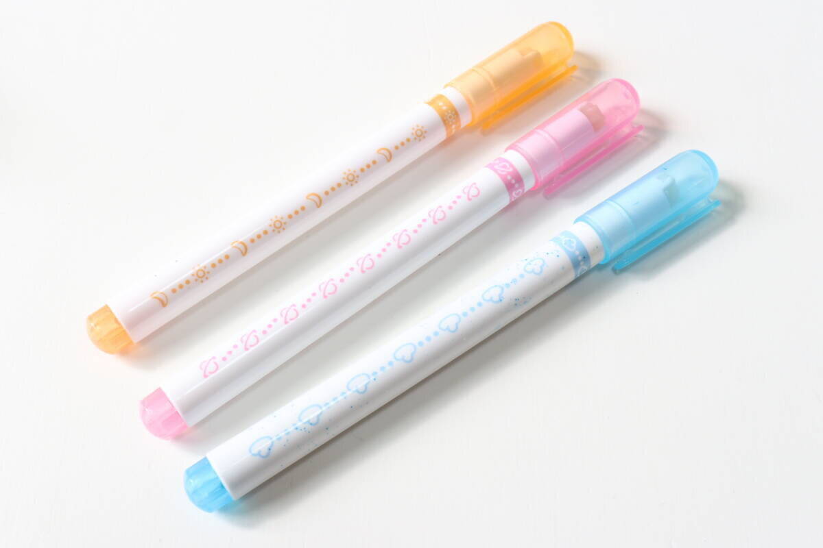 これ実はペンじゃないんだな～！転がすだけで装飾できる！コスパも抜群な100均便利文具