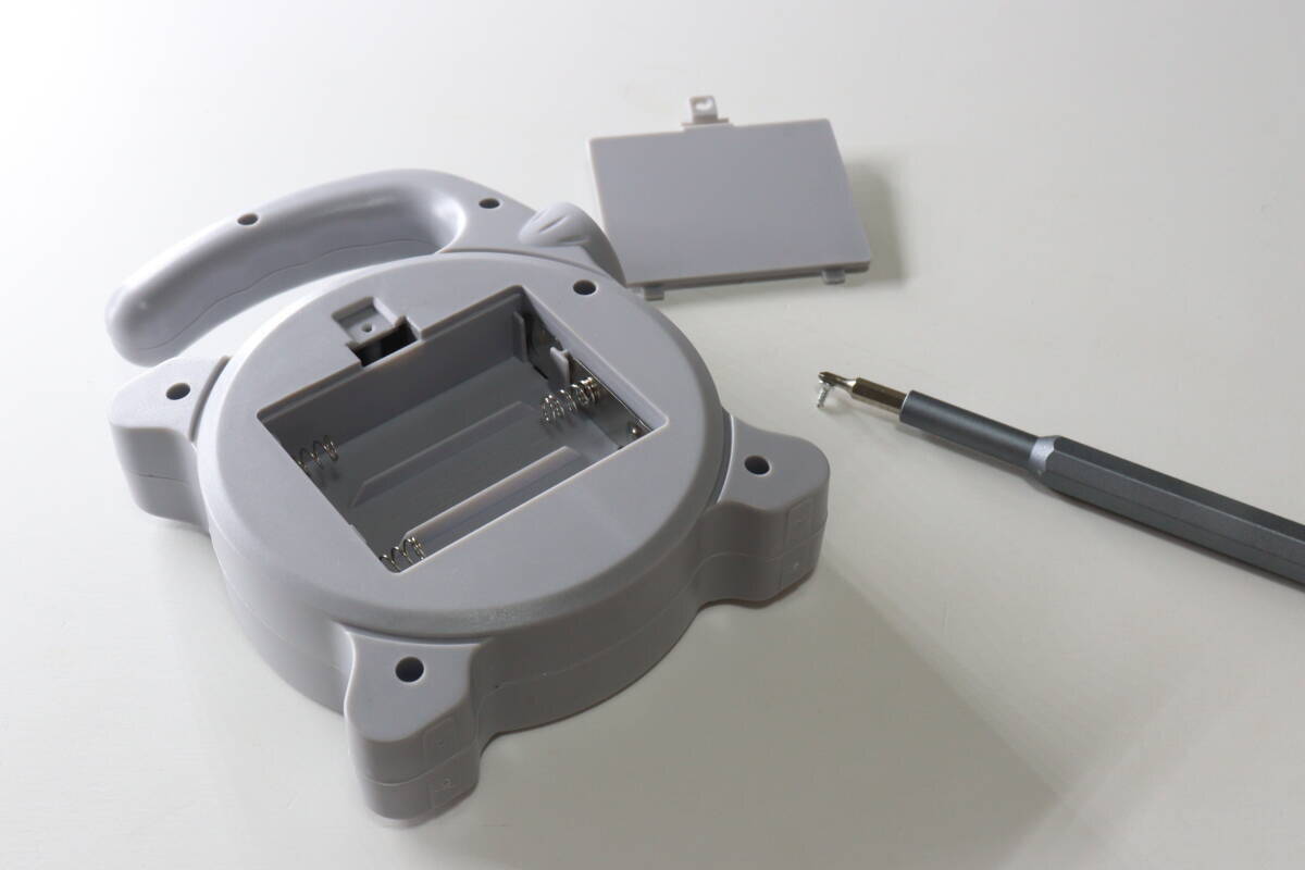 「安いのに結構やるじゃん」「コスパ抜群！」機能的な100均の200円ライト