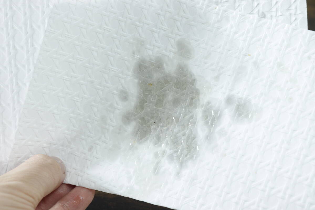もっと早く買うべきだった…後片付けが圧倒的に楽！皿洗いが楽になる100均の実用的な紙